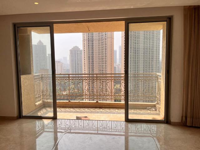 Flat for sale in Hiranandani Estate, Thane