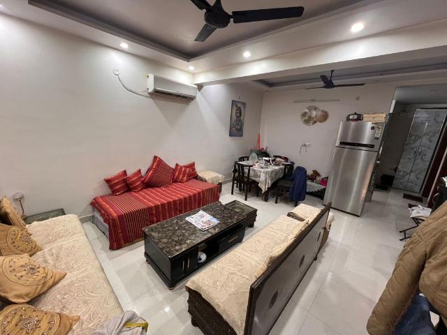 Flat for sale in Vikaspuri, Delhi