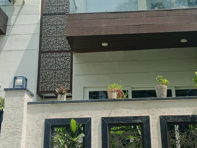 House for sale in Vasundhara - Delhi, Arunachal Pradesh