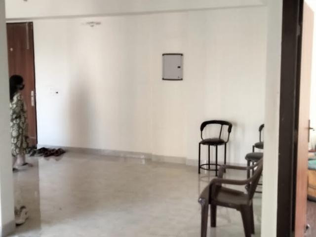 Flat for sale in Gulmahor Garden Society, Ghaziabad