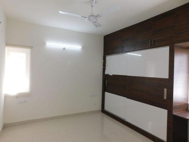Flat for sale in Prestige High Fields, Hyderabad
