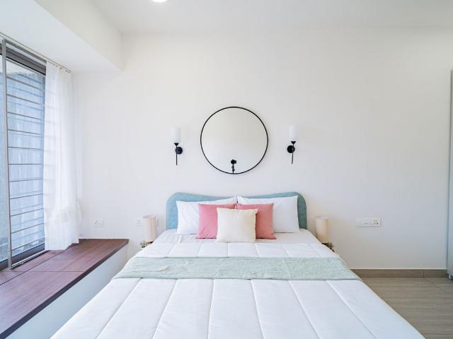 Flat for sale in Pirojsha Godrej Nagar, Mumbai