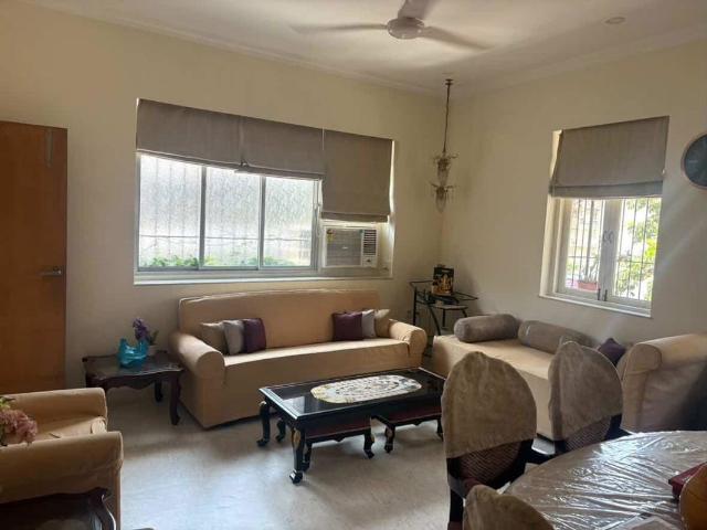 Flat for sale in Colaba, Mumbai City District