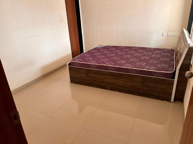 Flat for sale in Mangalwar Peth, Pune