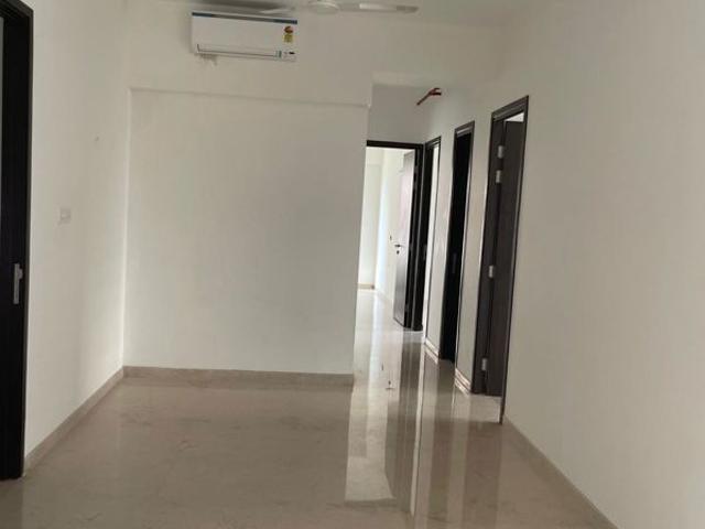 Flat for sale in Goregaon West, Mumbai Suburban District