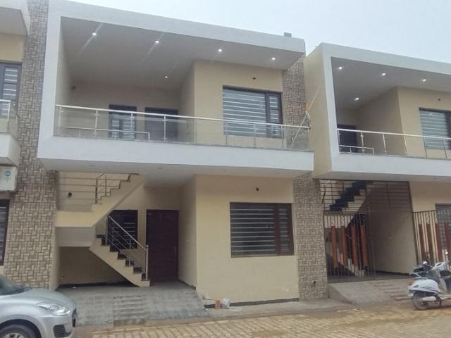Villa for sale in Kharar, Sahibzada Ajit Singh Nagar