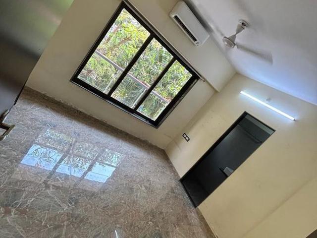 Flat for sale in Oshiwara, Mumbai