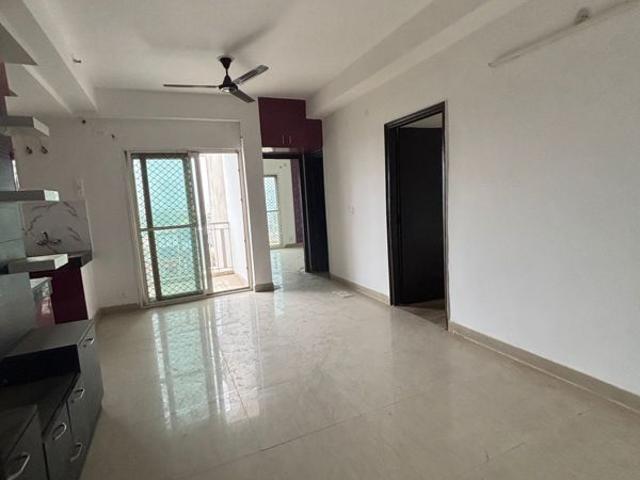 Flat for sale in Noida, Gautam Buddha Nagar
