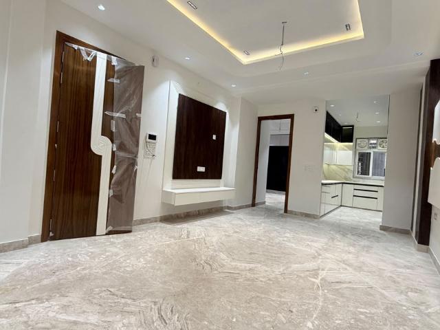 Property for sale in Shalimar Bagh, Delhi