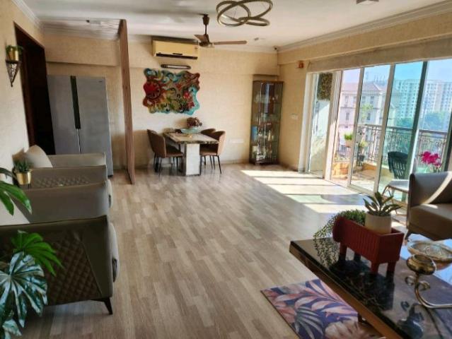 Flat for sale in Hiranandani Estate, Thane