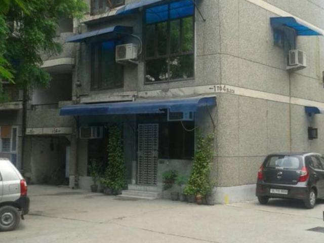 Flat for sale in Indraprastha Extension, Delhi