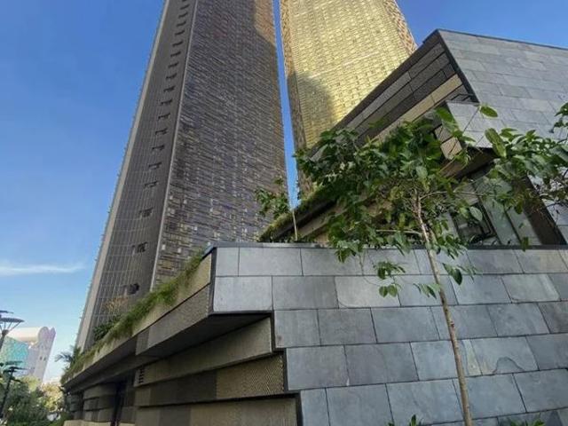 Flat for sale in Lower Parel, Mumbai City District