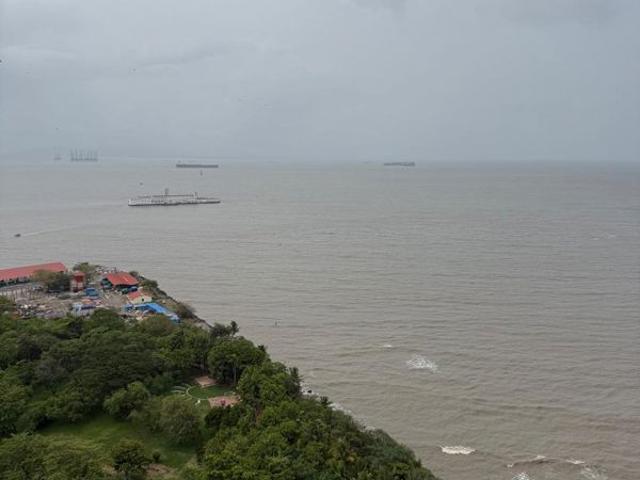 Flat for sale in Colaba, Mumbai City District