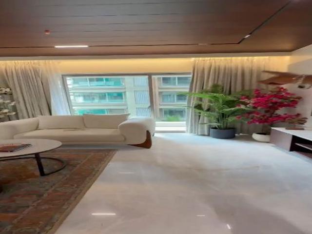 Flat for sale in Andheri West, Mumbai