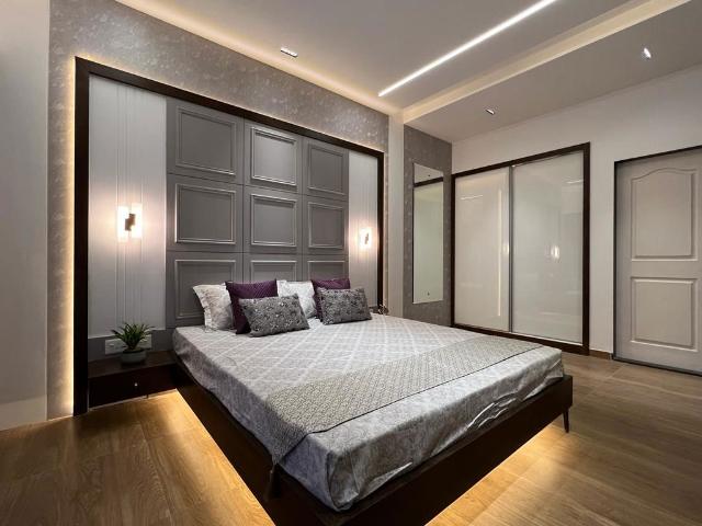 Flat for sale in Malad East, Mumbai Suburban District