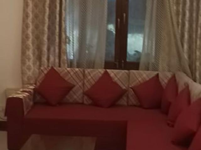 Flat for sale in Indraprastha Extension, Delhi
