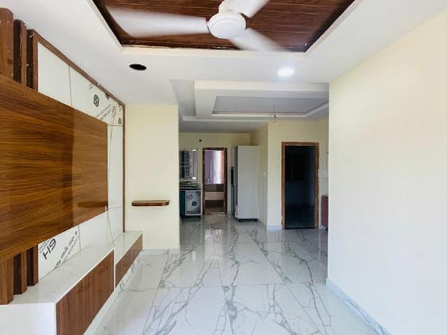 Flat for sale in Kamla Nagar, Delhi