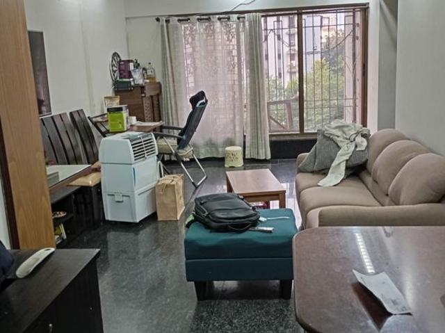 Flat for sale in Jogeshwari West, Mumbai