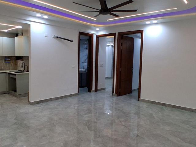 Flat for sale in Mehrauli, Delhi
