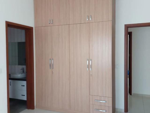 Flat for sale in Prestige Lakeside Habitat, Bengaluru