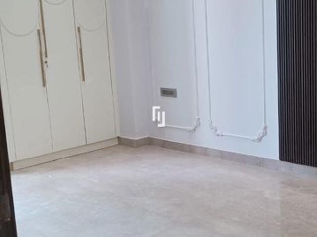 Flat for sale in Kamla Nagar, Delhi