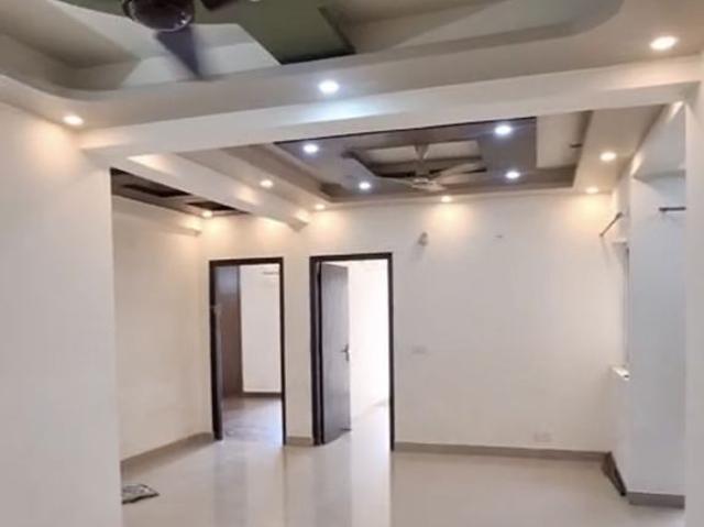 Flat for sale in Vaishali, Ghaziabad