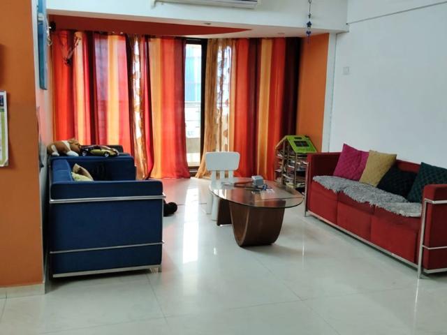 Flat for sale in Oshiwara, Mumbai