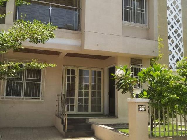 Villa for sale in Poona, National Capital Territory Of Delhi