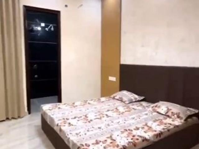 Flat for sale in Ward 3, Chandigarh