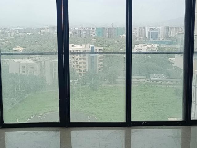 Flat for sale in Bandra East, Mumbai