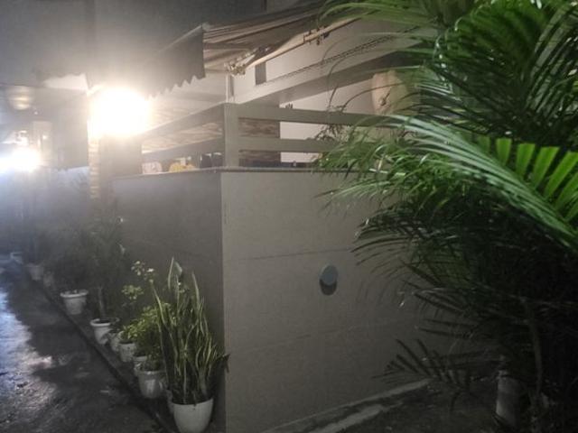 Flat for sale in Alaknanda, Delhi