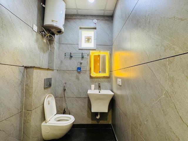 Flat for sale in Vaishali, Ghaziabad