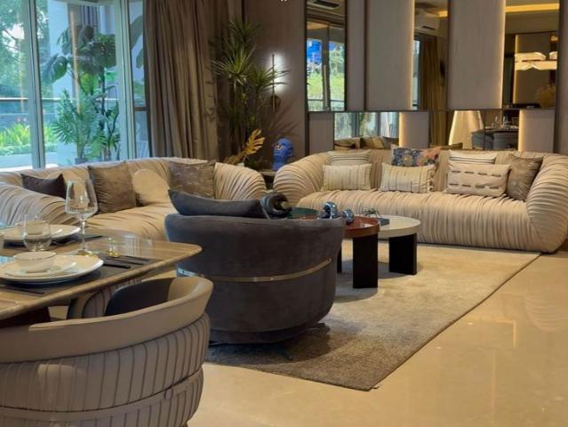 Flat for sale in Koregaon Park, Pune