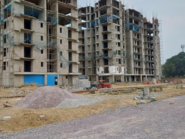 Flat for sale in Lucknow, Uttar Pradesh