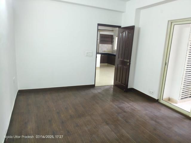 Flat for sale in Crossings Republik, Ghaziabad