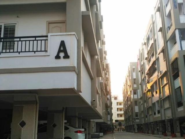 Flat for sale in CG Employees Colony, Hyderabad