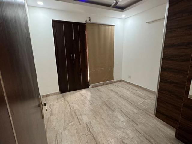 Flat for sale in Sector 21D, Faridabad