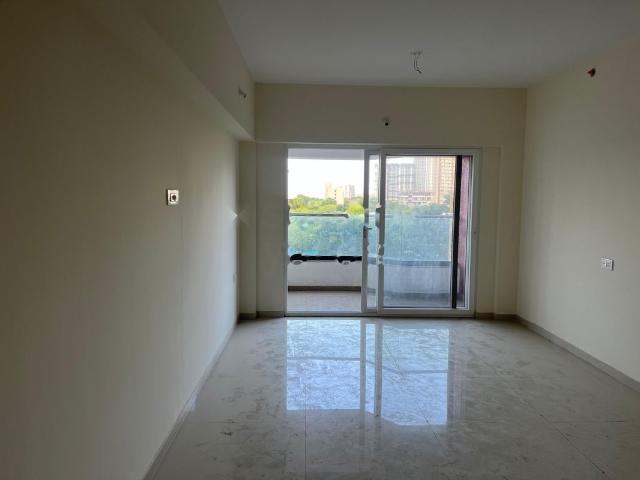 Flat for sale in Avon Vista, Mhalunge