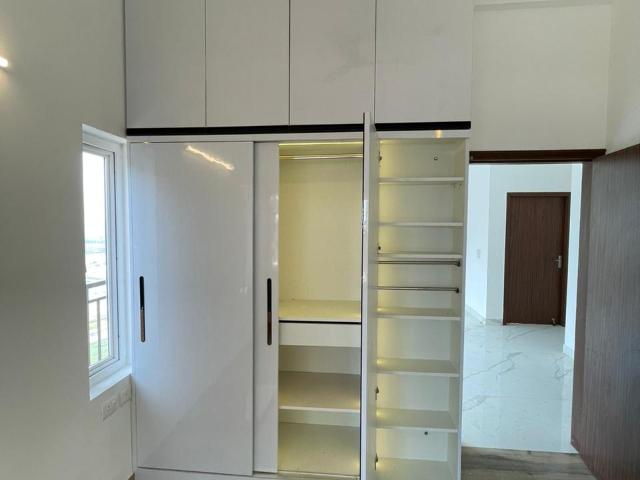 Flat for sale in Sector 1, Noida