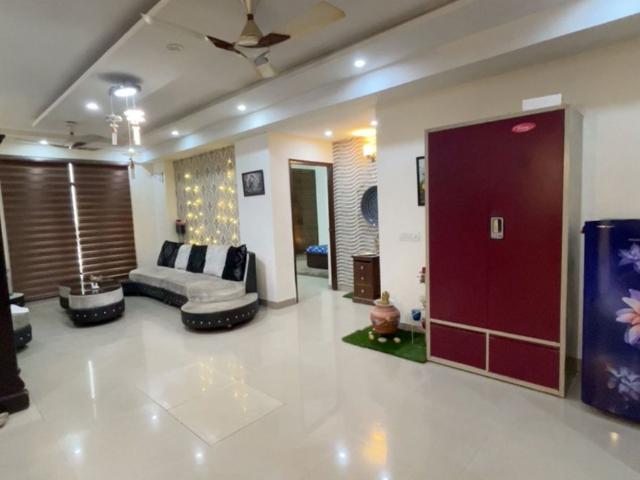 Flat for sale in Sector 16A, Faridabad