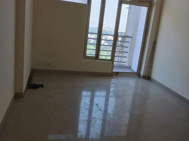 Flat for sale in Barola, Noida