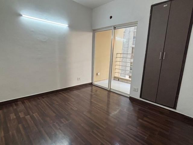 Flat for sale in Sector 137, Noida