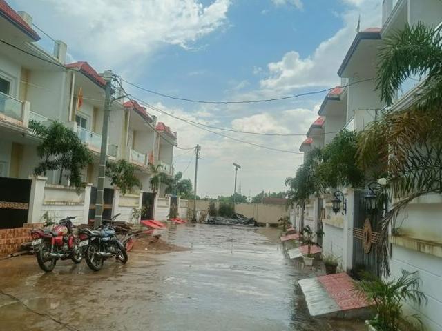Villa for sale in Lucknow, Uttar Pradesh