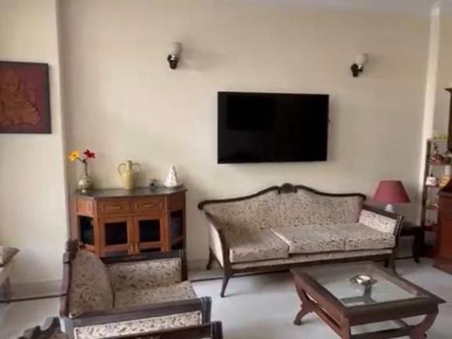 Property for sale in Deri