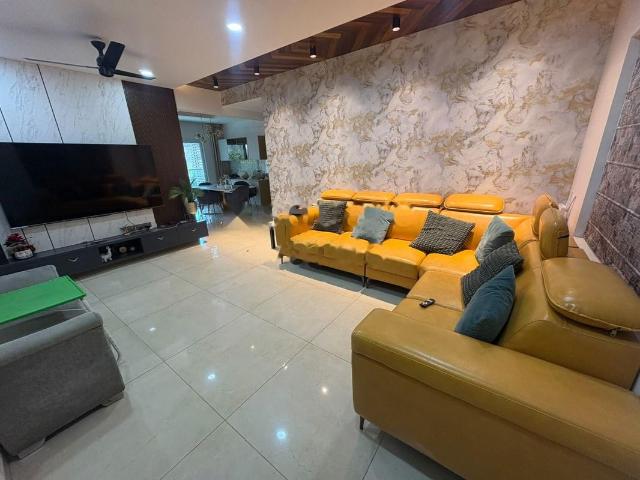 Flat for sale in Narsingi, Ranga Reddy