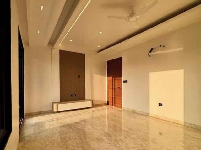 Property for sale in NIT 2, Faridabad