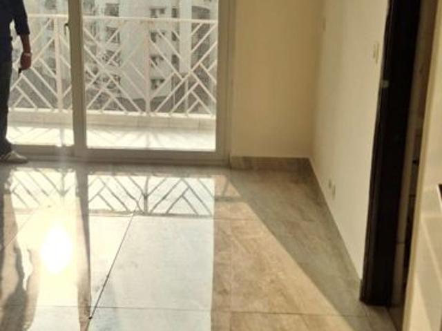 Flat for sale in Sector 50, Noida