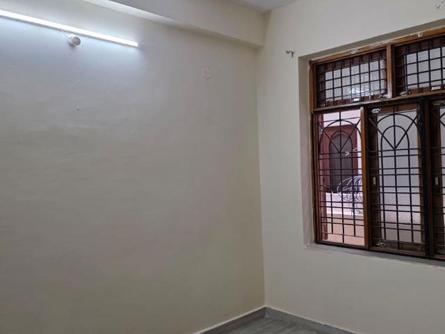 Flat for sale in HMT Officers Colony, Hyderabad