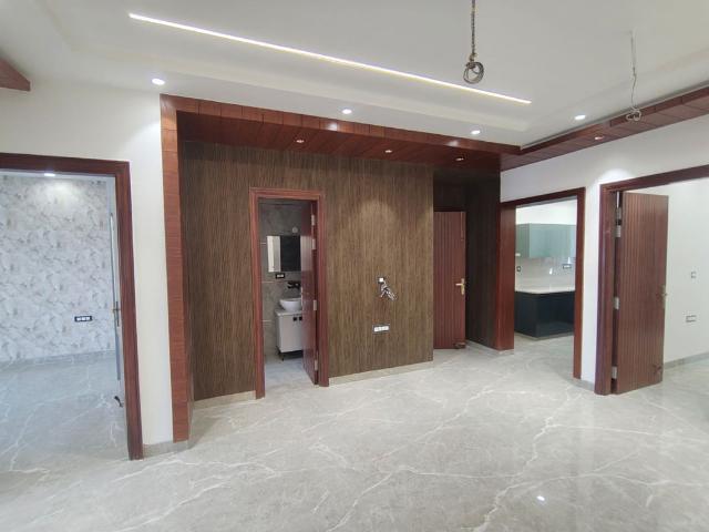 Flat for sale in Faridabad