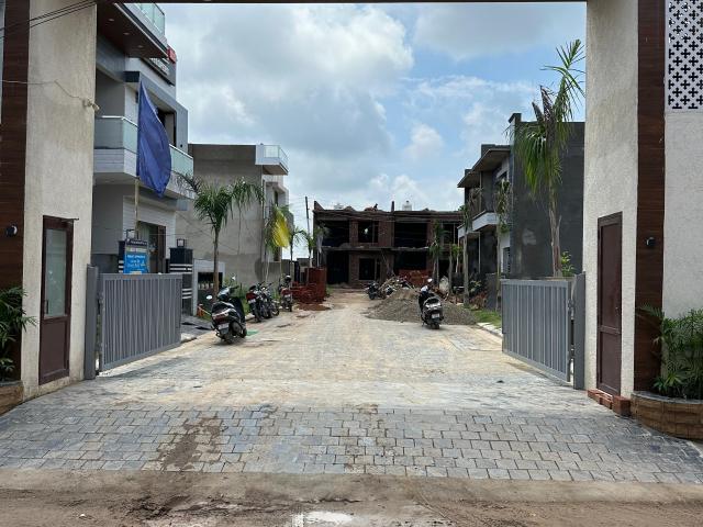 Villa for sale in Kharar, Sahibzada Ajit Singh Nagar